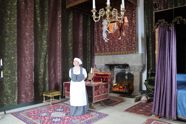 picture of the Queen's bedchamber