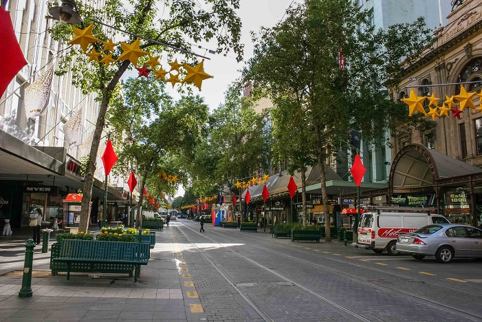 Bourke St Mall - it's early in the morning