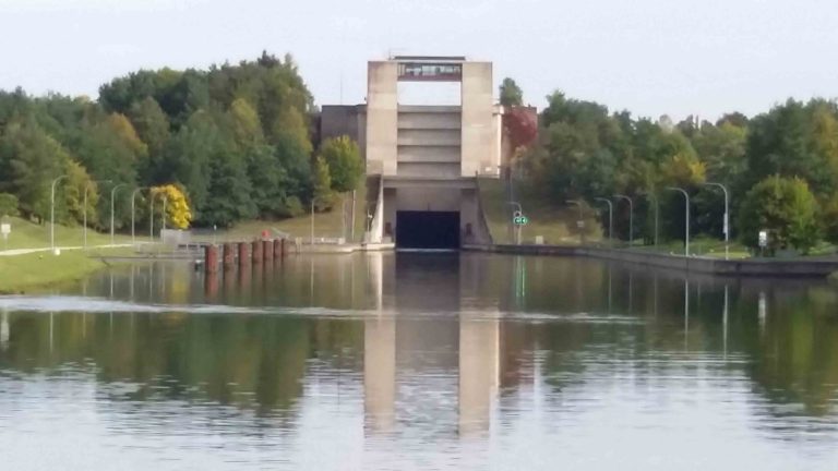 Approaching a lock on the Main-Danube canal
