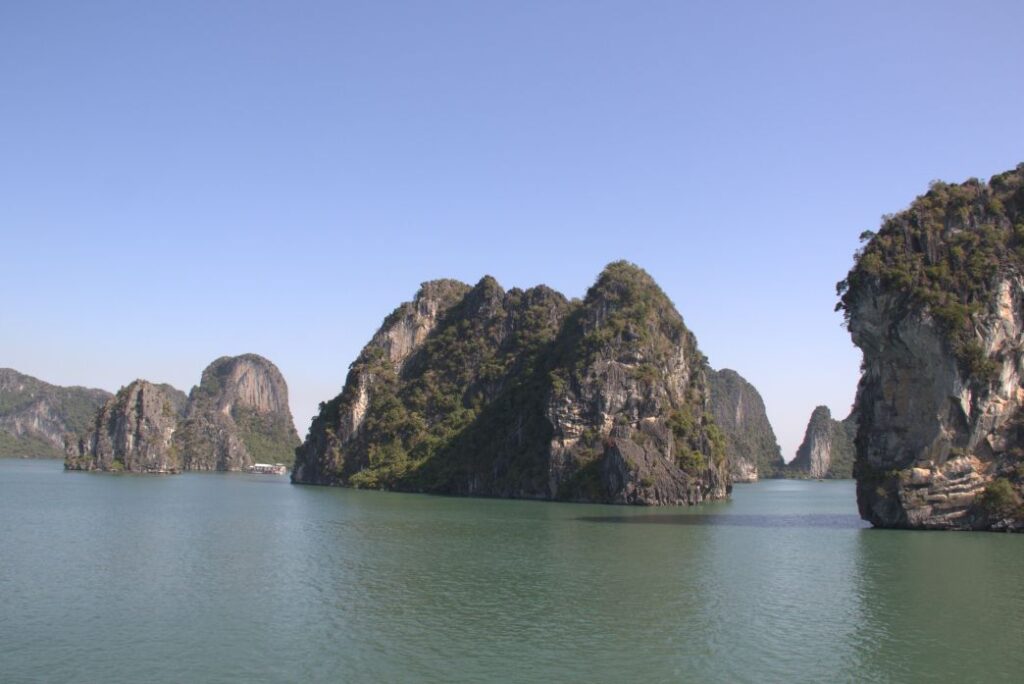 Ha Long Bay